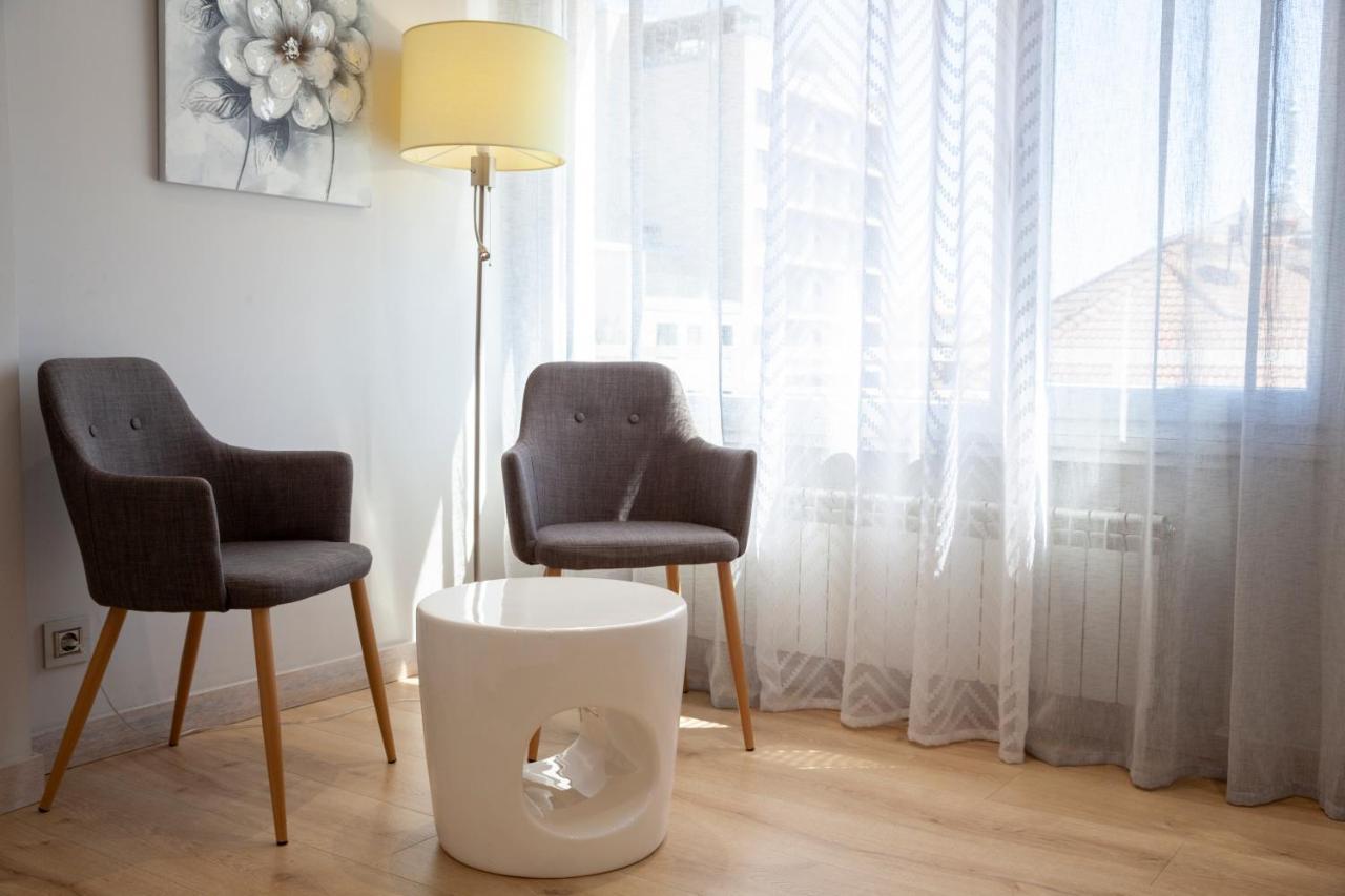 Burgo Nuevo Atico De Lujo En Pleno Centro Con Terraza Y Vistas - Leonapartamentos Eksteriør billede