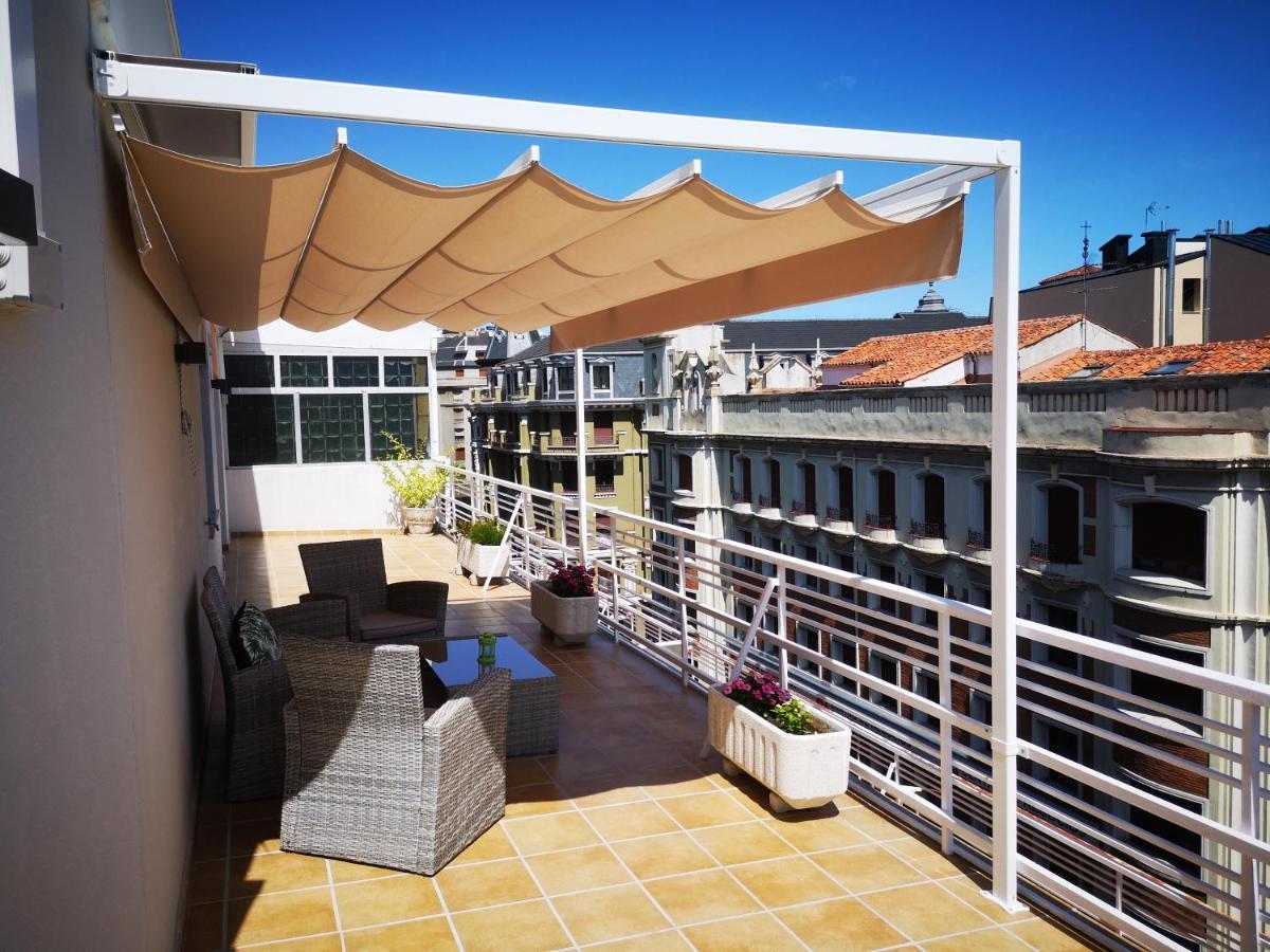 Burgo Nuevo Atico De Lujo En Pleno Centro Con Terraza Y Vistas - Leonapartamentos Eksteriør billede
